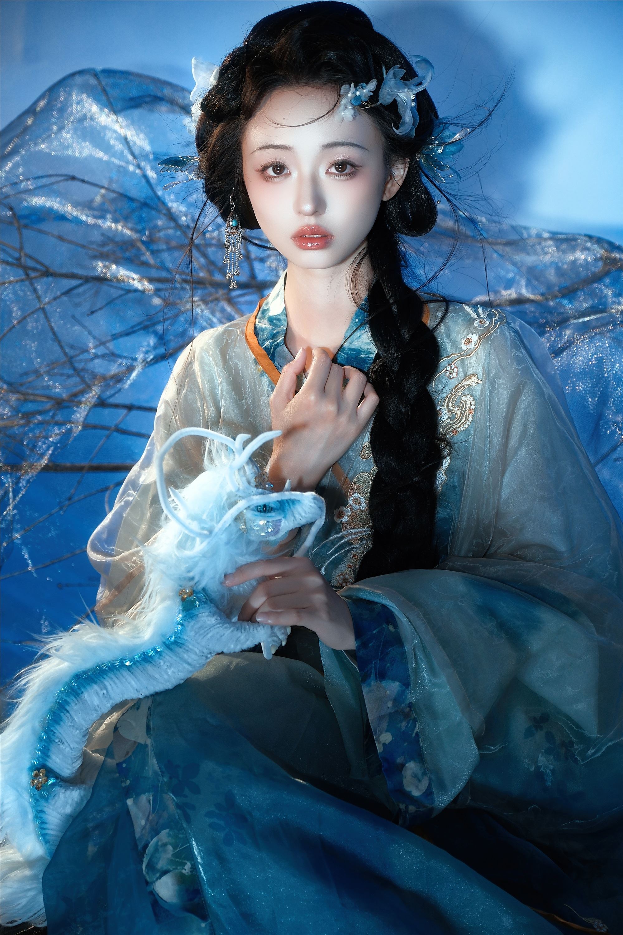 YITUYU艺图语 2025.01.02 蓝龙 小羊爱干饭